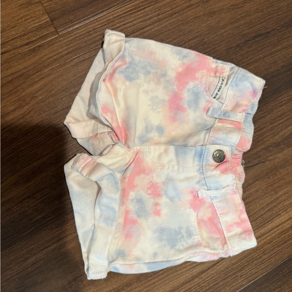 Calvin Klein Kids Tie-Dye Shorts in Pink and Blue
